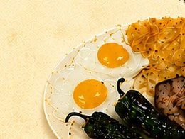 Steak breakfast with two eggs and roasted jalapenos at Los Caporales in Odessa, TX